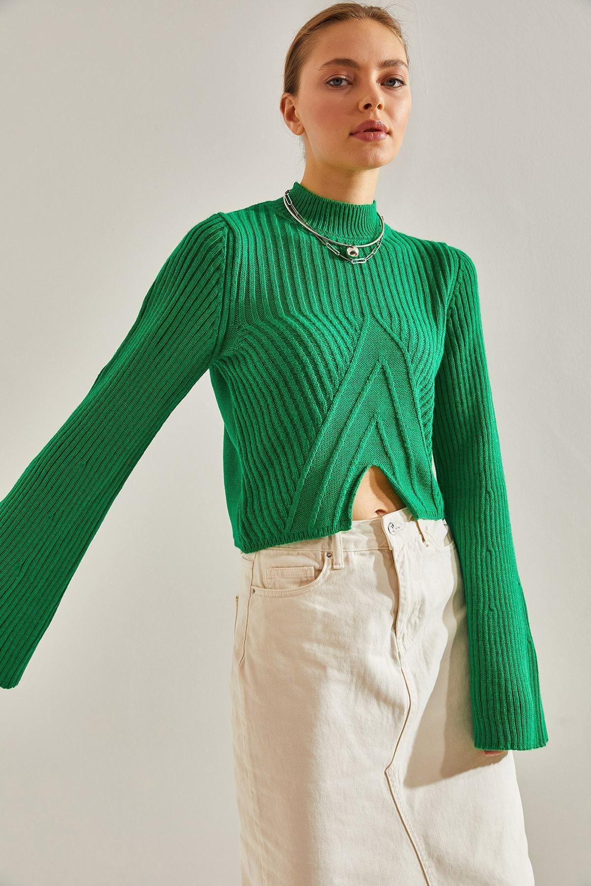 Green Half Turtleneck Pattern Crop Sweater, Green, large image number 2