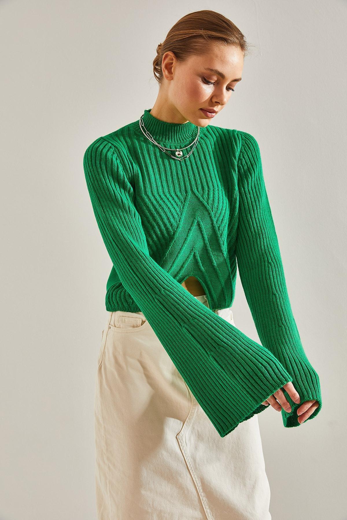 Green Half Turtleneck Pattern Crop Sweater, Green, large image number 3