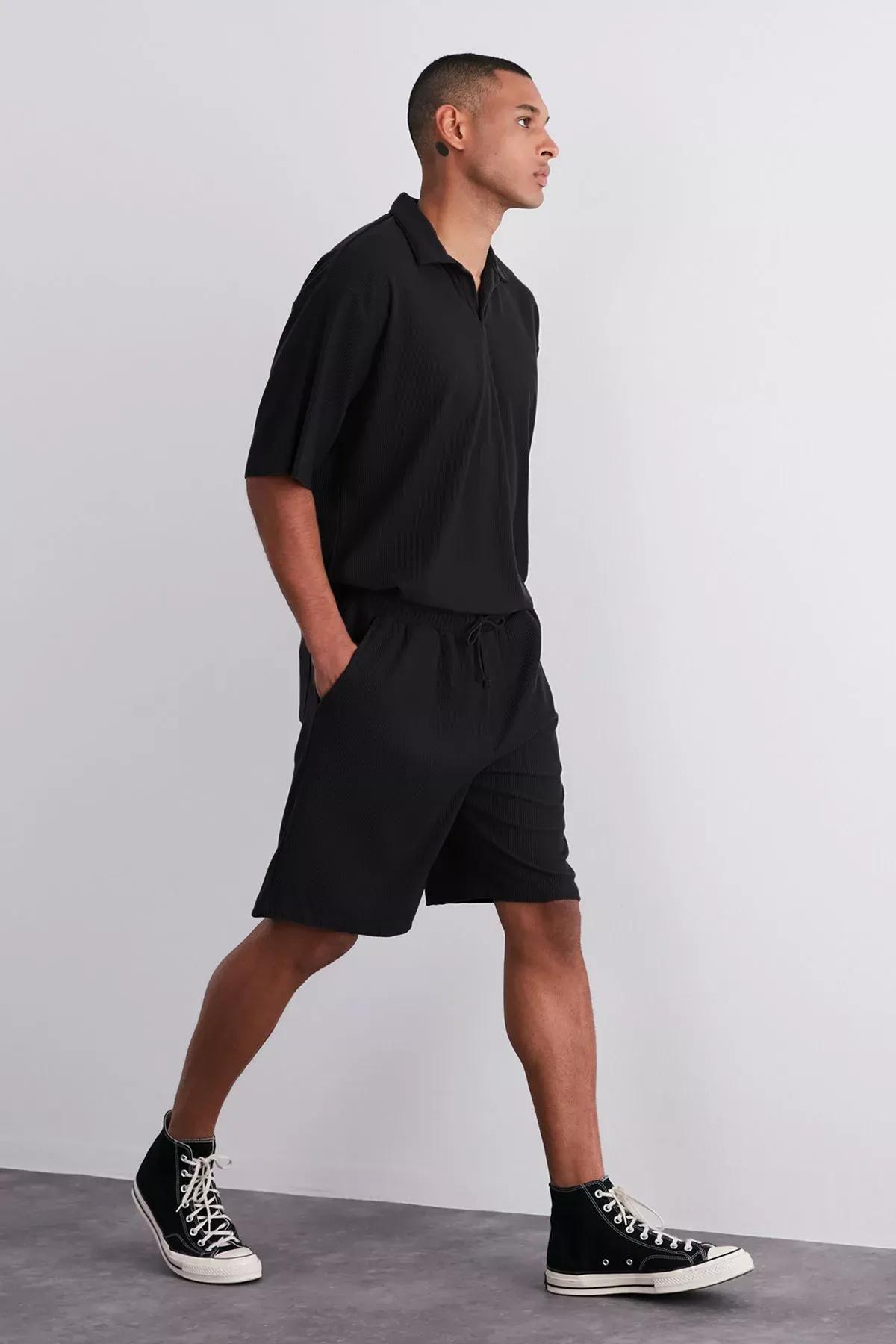 Black Wrinkle-Free Ottoman Shorts, , large image number 2