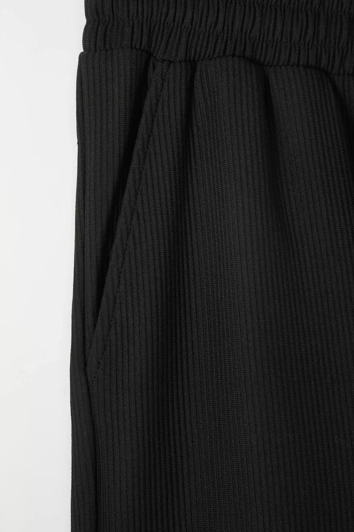Black Wrinkle-Free Ottoman Shorts, , large image number 6