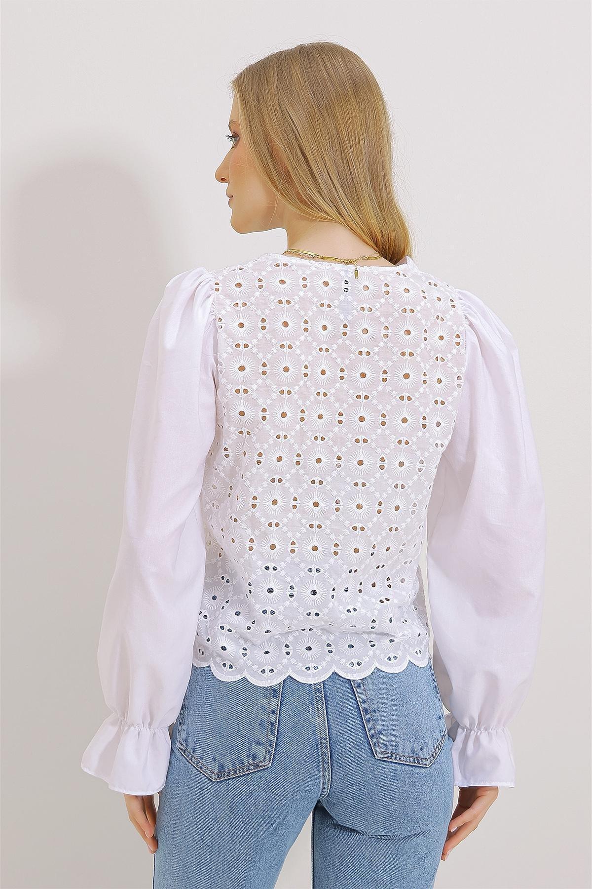White Flounced Shirt, , large image number 3