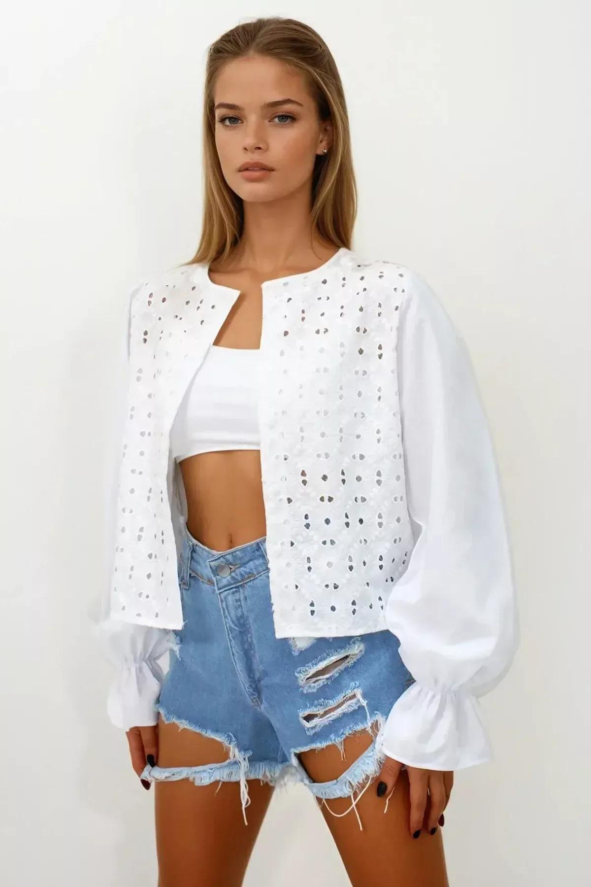White Flounced Shirt, , large image number 4