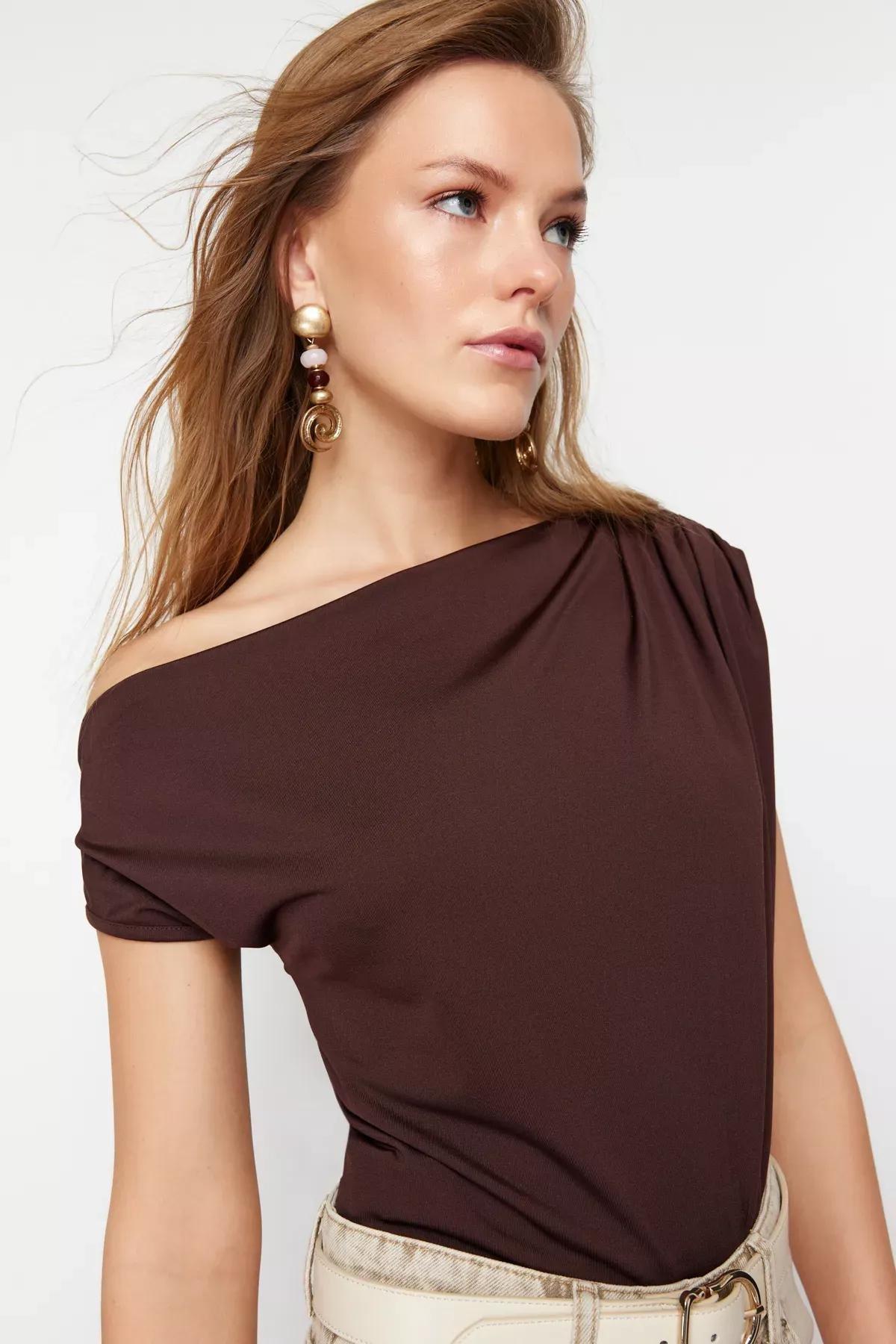 Brown Asymmetric Collared Knitted Blouse, Brown, large image number 2