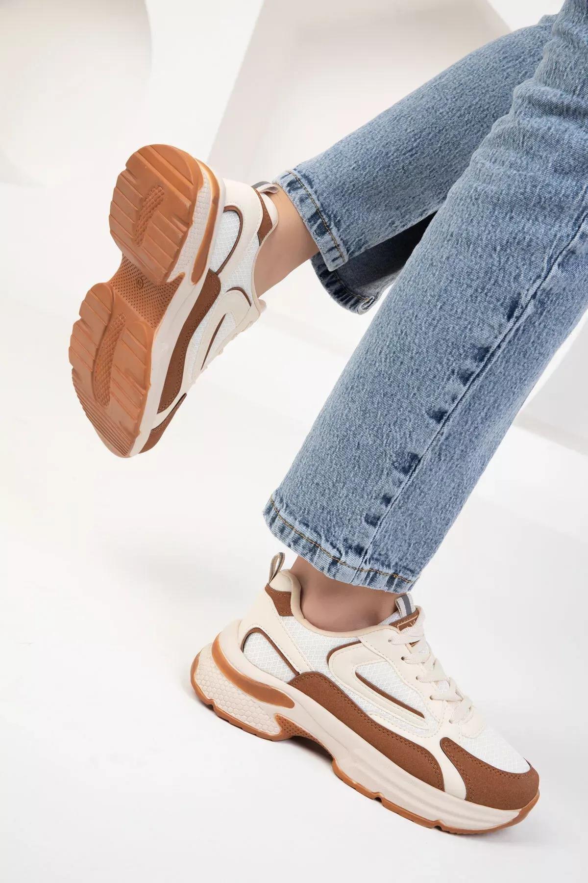 Beige Tainted Sneakers, C101_2051, large image number 3