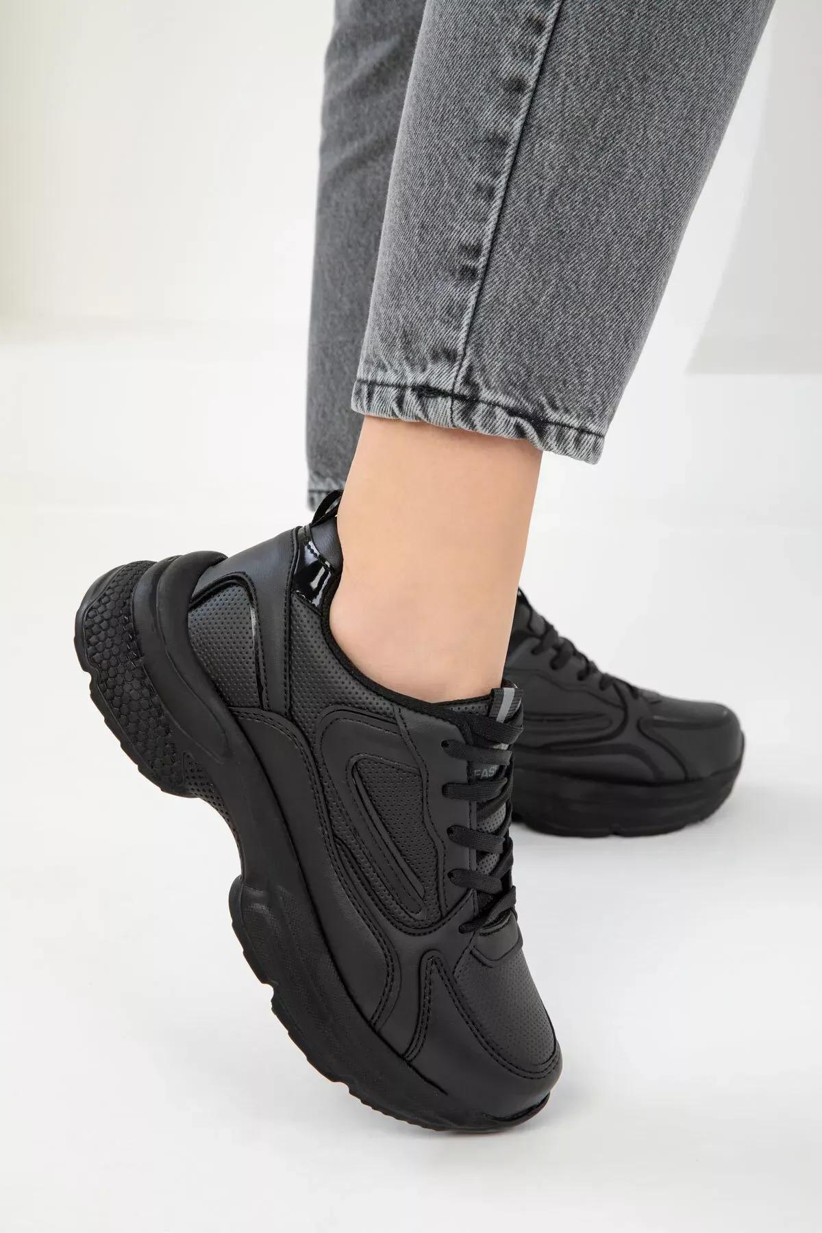 Black Sneakers, C101_7387, large image number 4