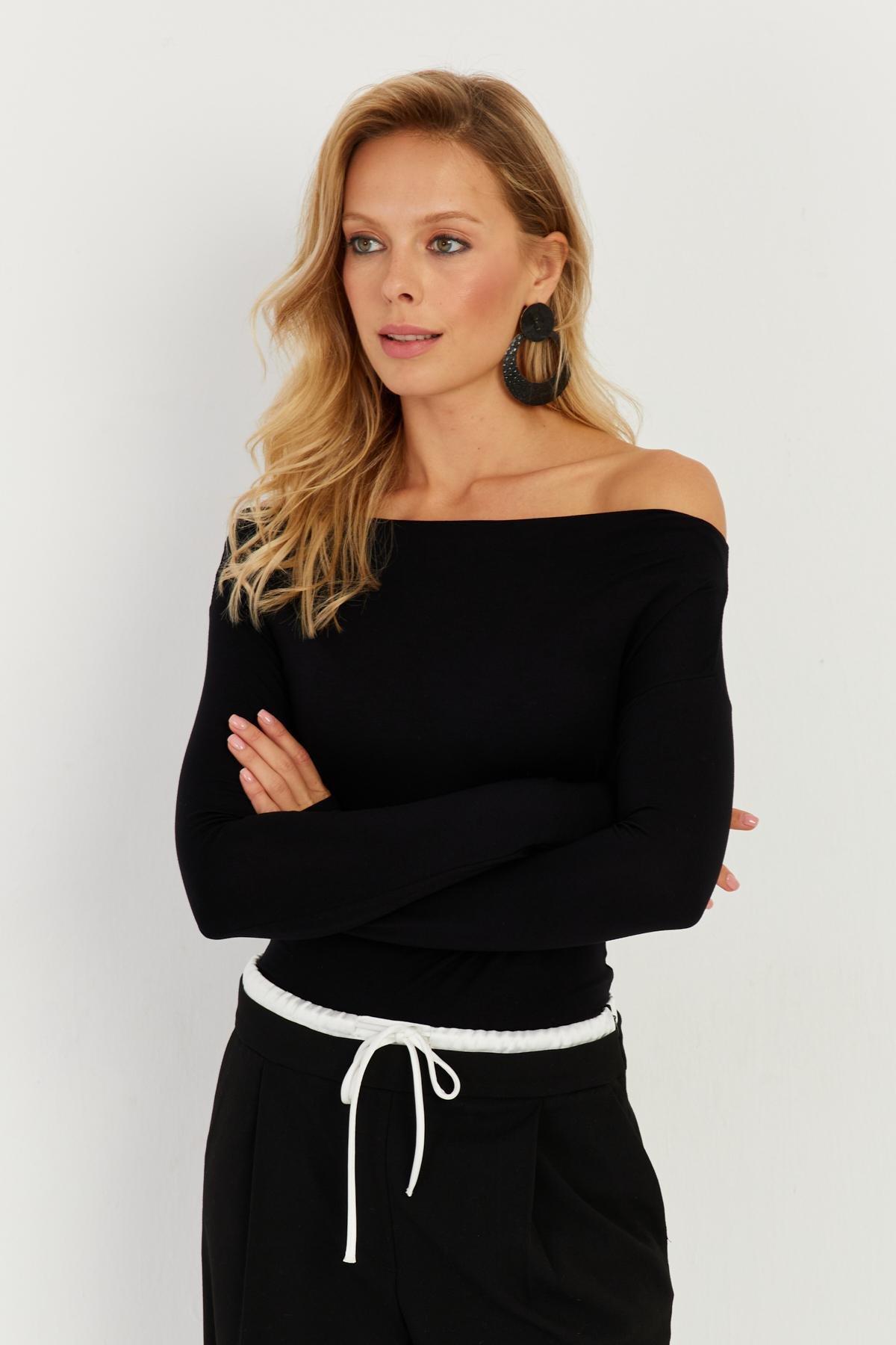 Black Boat Neck Blouse, BLACK, large image number 2