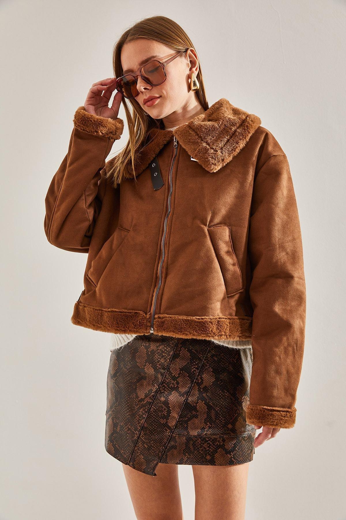 Tan Belted Leather Coat, , large image number 4