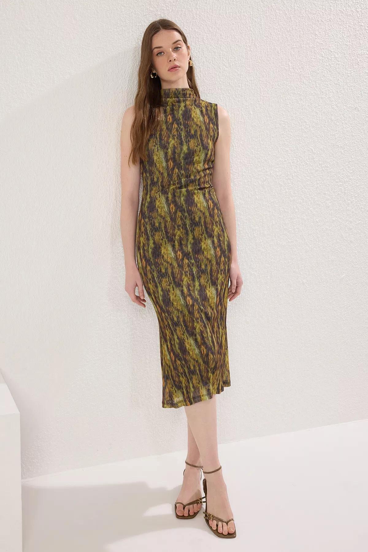 Green Multicolor Knitted Midi Pencil Dress, Very colorful, large image number 2