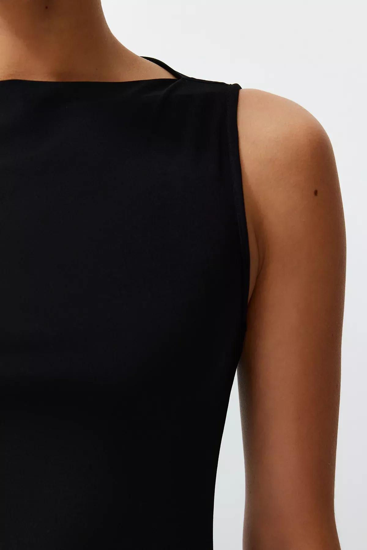 Black Straight Ruffle Maxi Dress, C101_5720, large image number 5