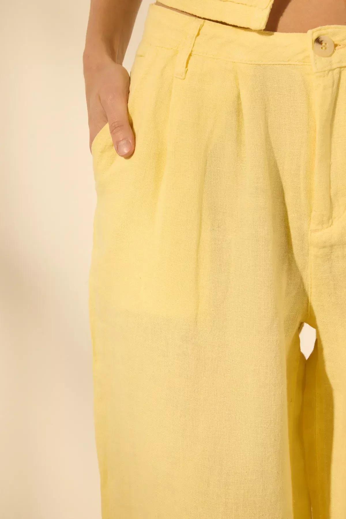 بنطال كتان بقصة باريل، أصفر, Yellow, large image number 3