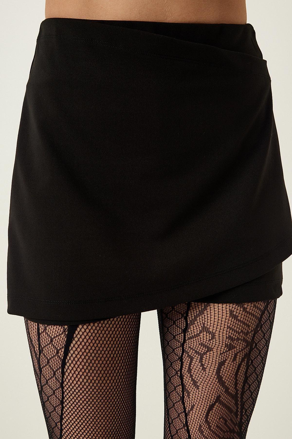 Womens Black Asymmetric Detail Knitted Shorts Skirt UB00225, single, , large image number 4