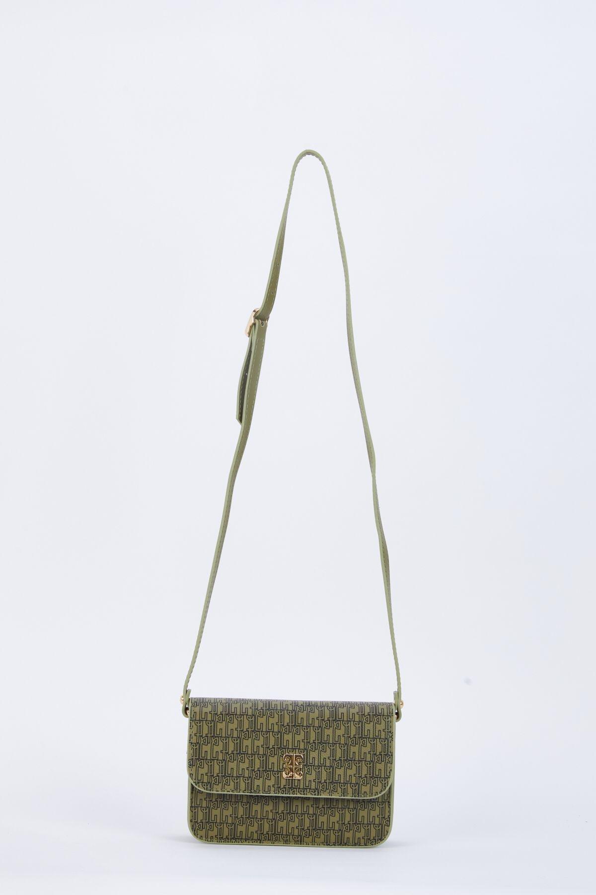 Green Shoulder Bag, OIL GREEN, large image number 0