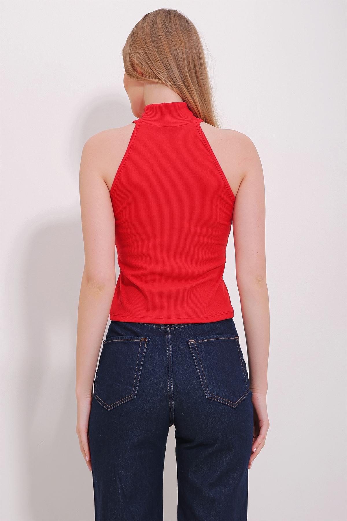 Red Collared Sleeve Blouse, , large image number 2