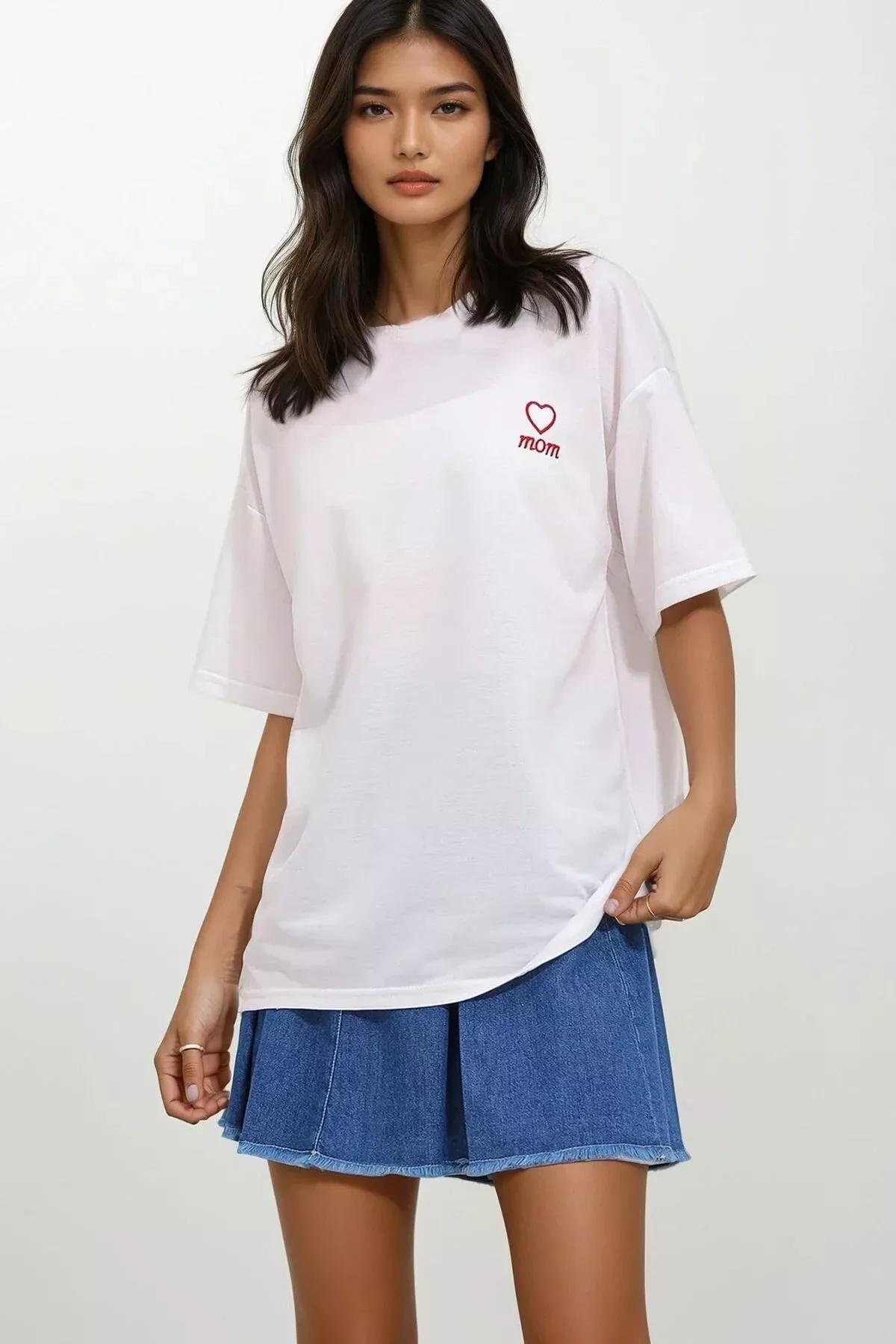 Multicolour Crew Neck Mom Embroidered T-Shirt, Set Of 2, White, medium