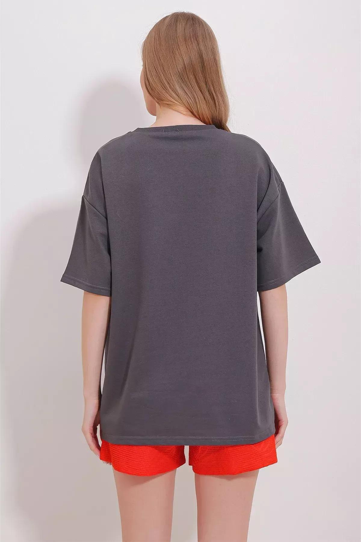 Grey Crew Neck Mom Embroidered T-Shirt, Anthracite, large image number 7