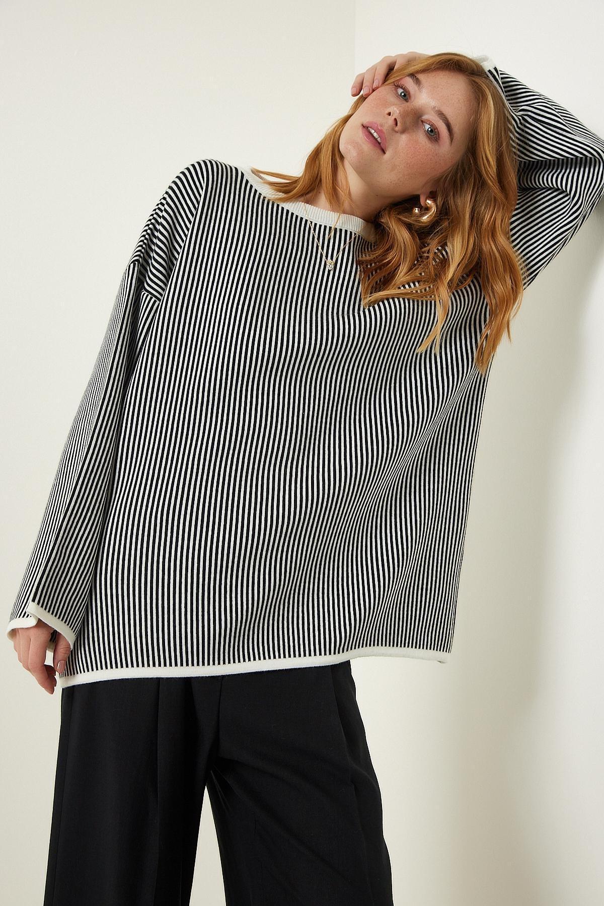 Black and White Striped Oversize Knitwear Sweater, BLACK WHITE, large image number 0