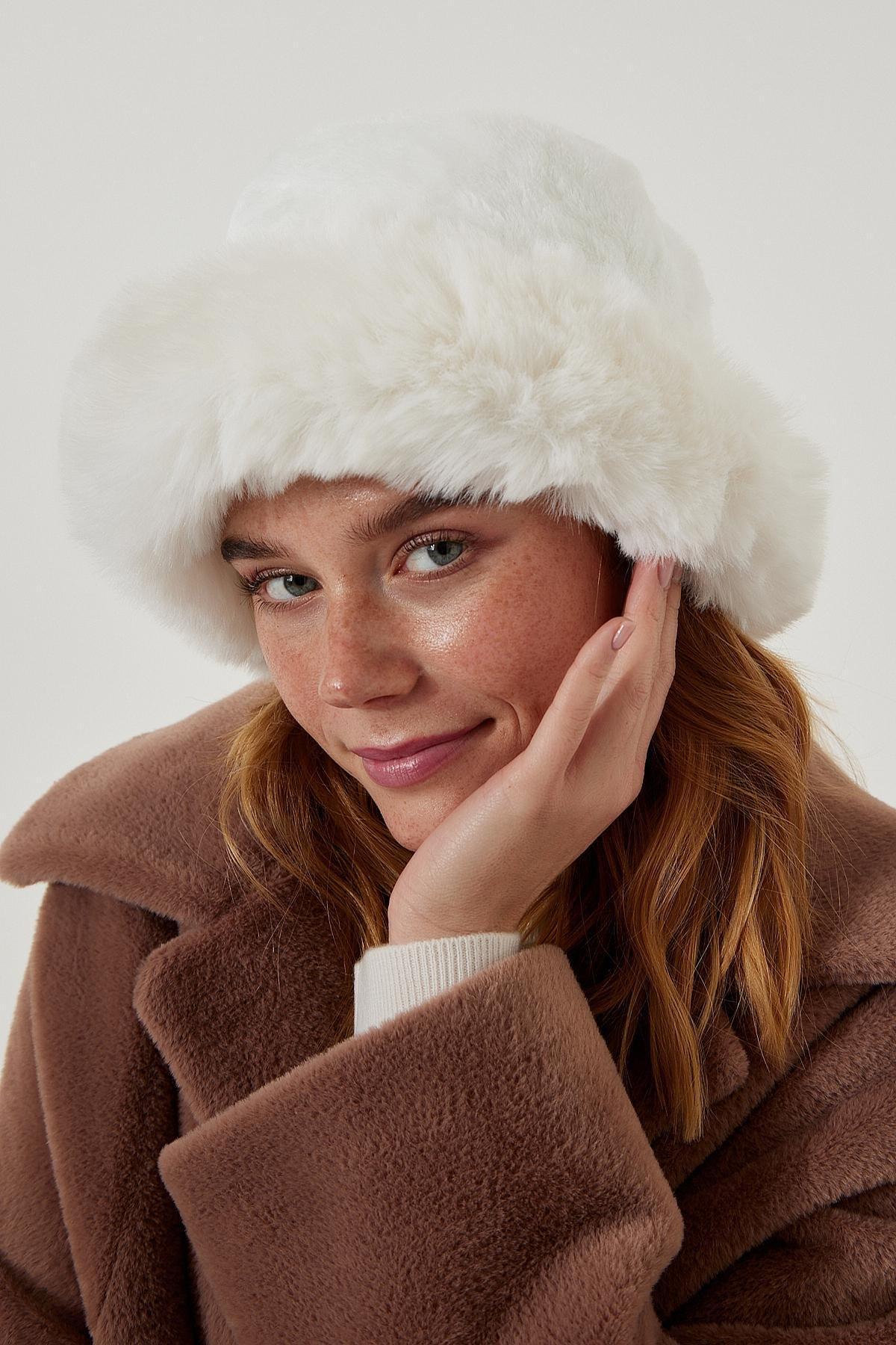 White Faux Fur Bucket Hat, White, large image number 2