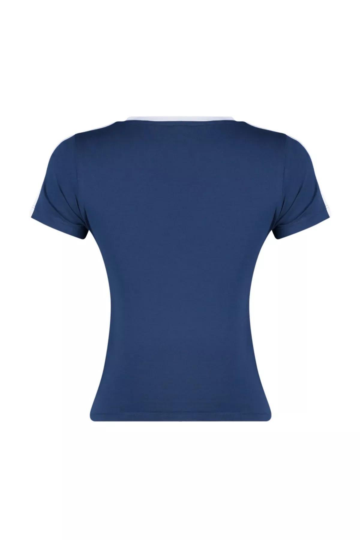 Blue Motto Printed V-Neck T-Shirt, DARK BLUE, large image number 8
