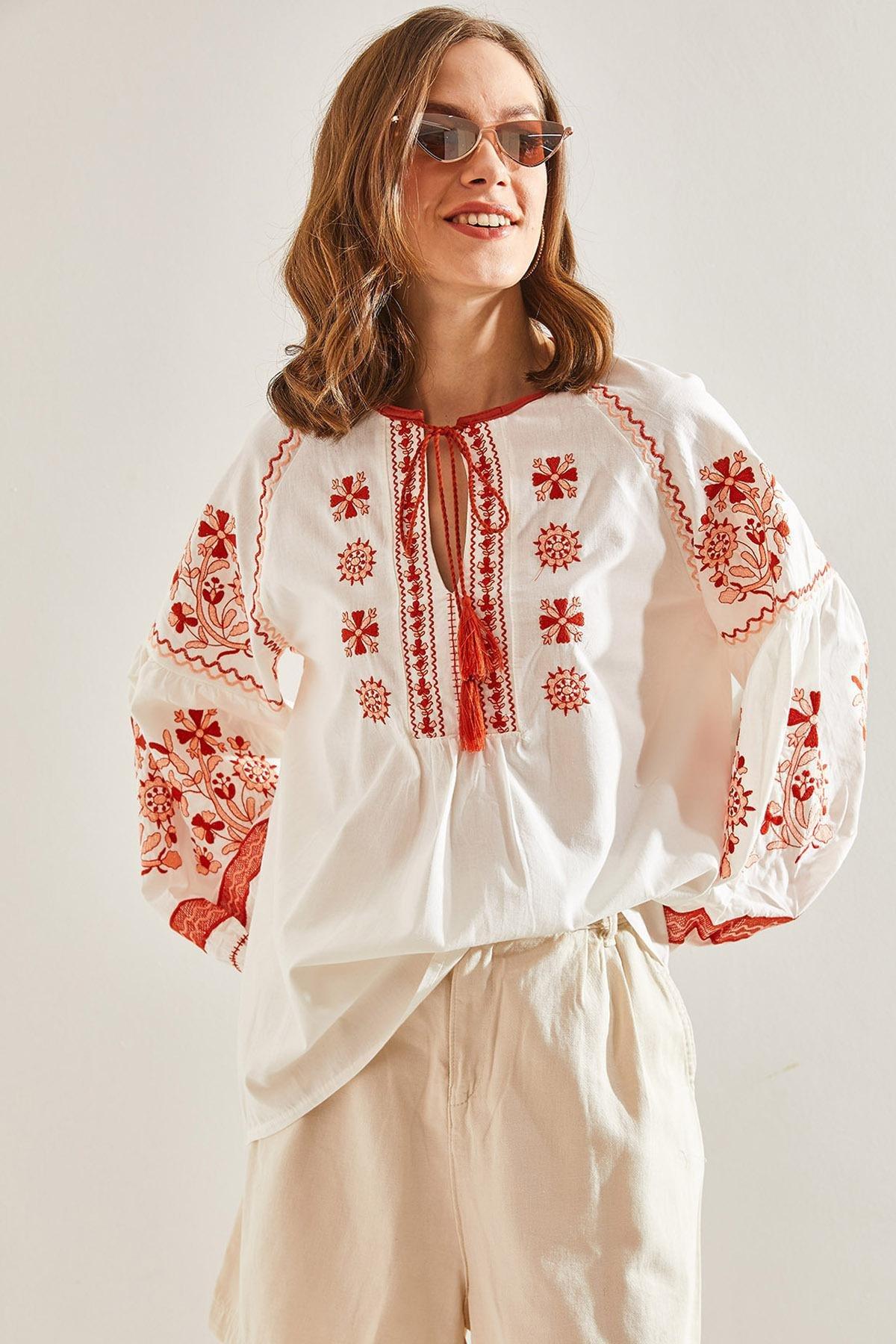 Cream Embroidered Patterned Tie Blouse, , large image number 4