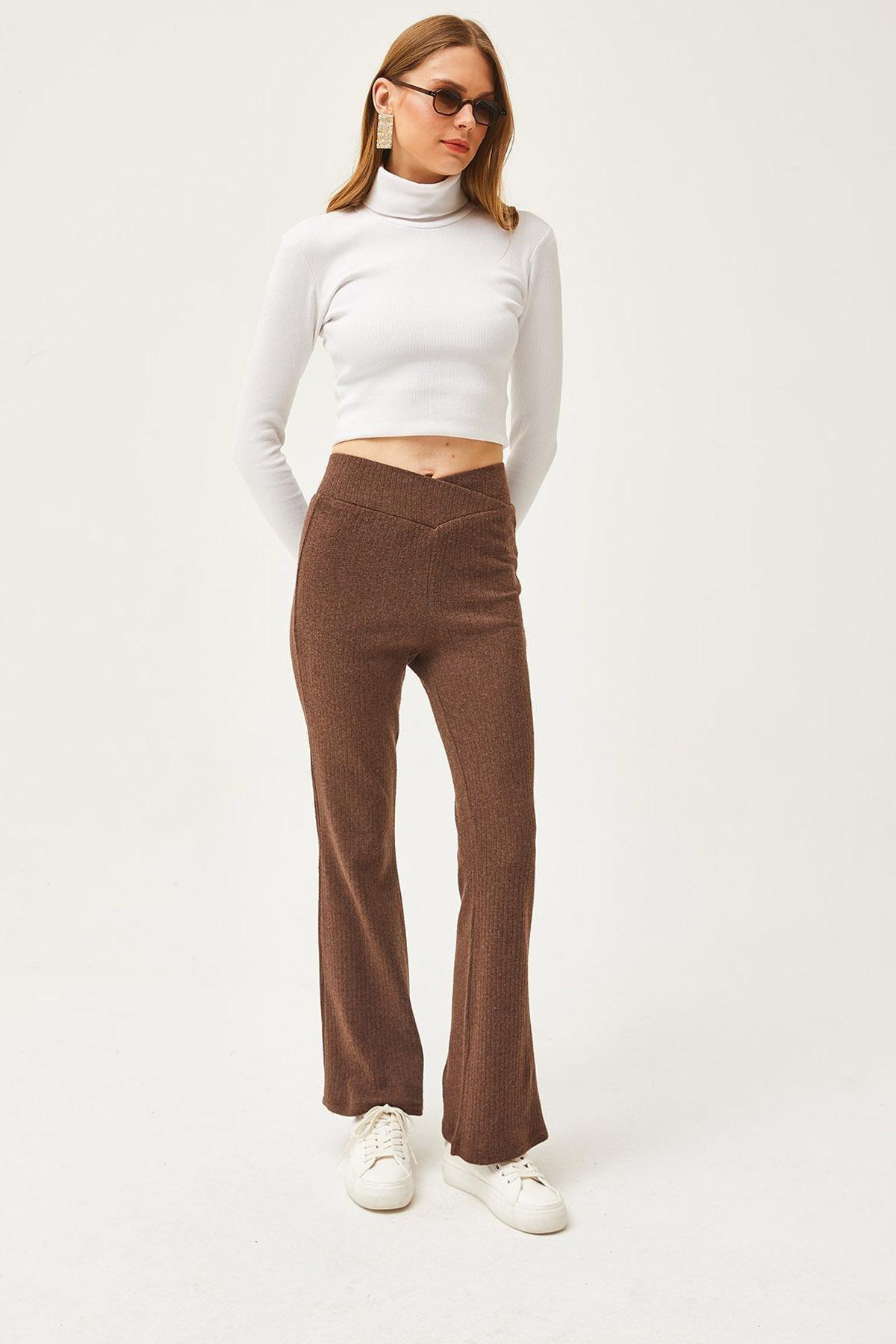 Brown Detailed Raised Spanish Leggings, , large image number 3
