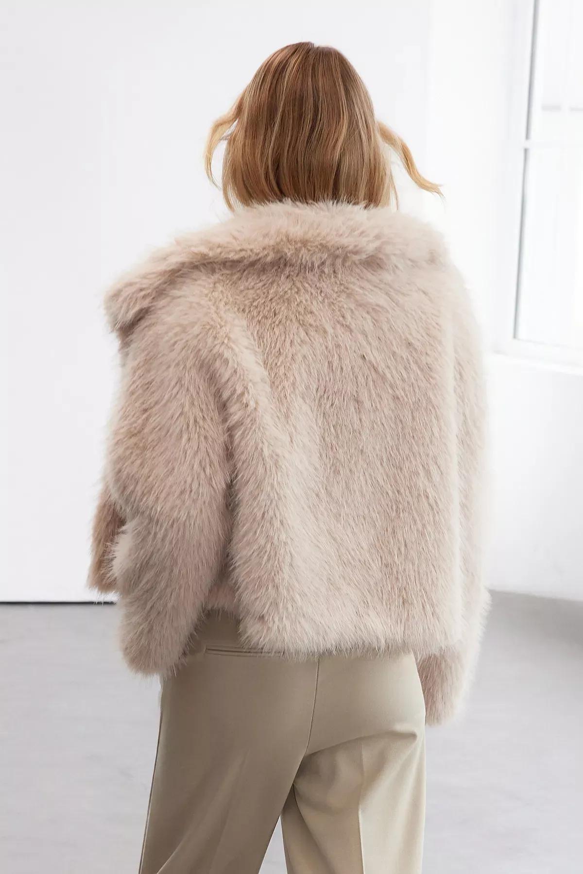 Beige Oversize Pattern Fur Coat, , large image number 3
