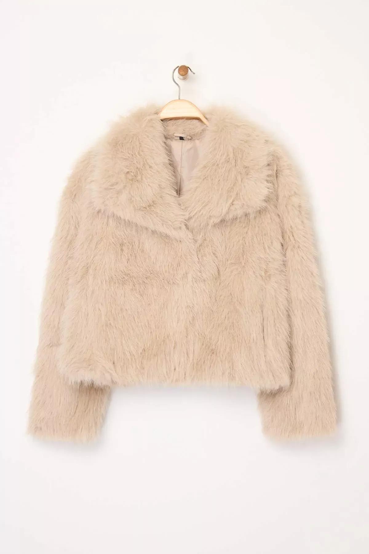 Beige Oversize Pattern Fur Coat, , large image number 4