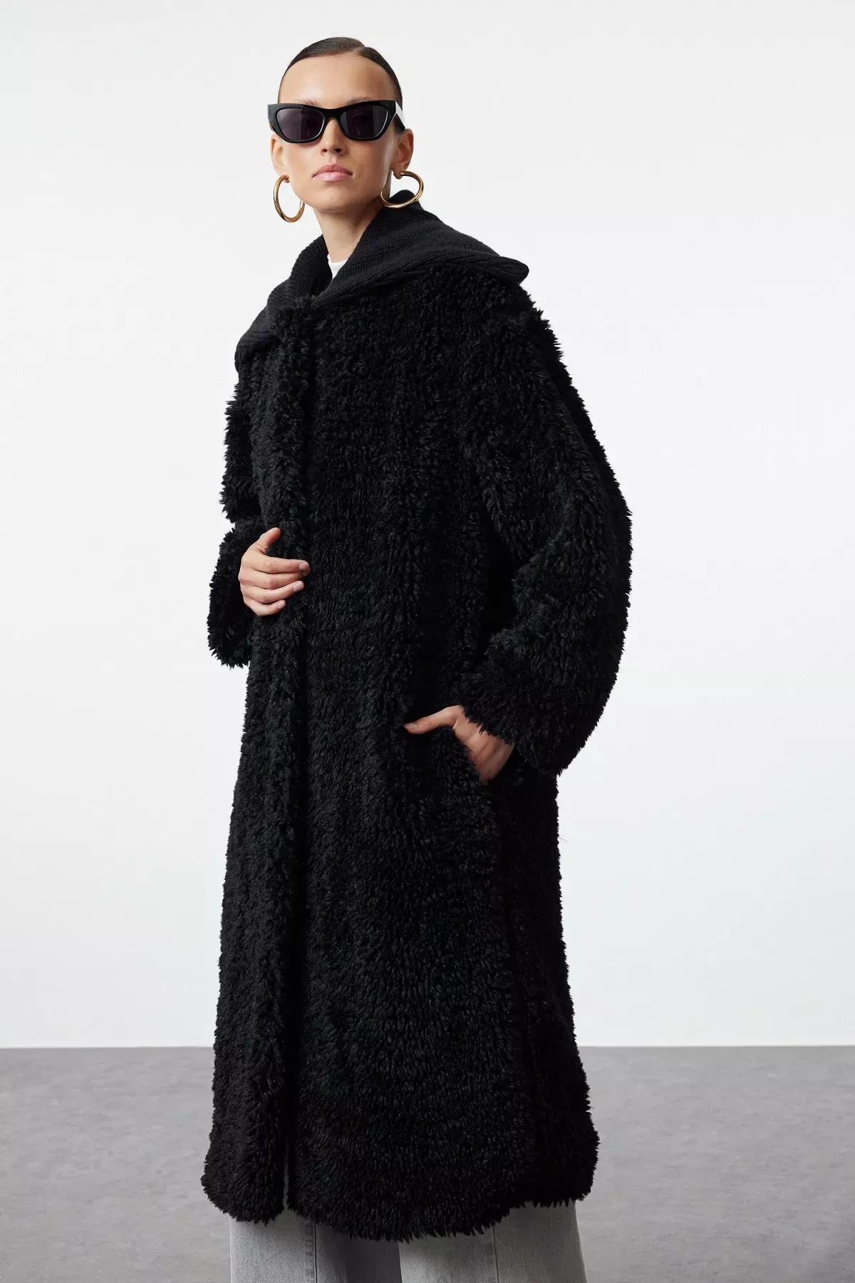 Black Oversize Plush Coat, , large image number 2