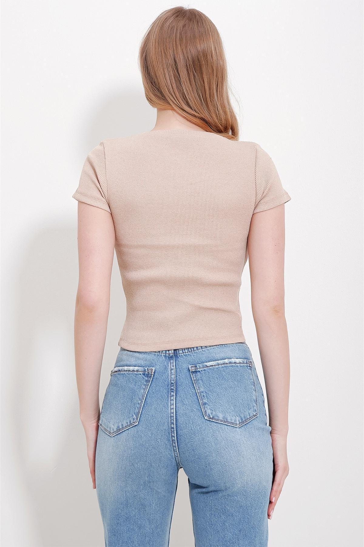 Beige Crew Neck Crop Knitted Blouse, Beige, large image number 4