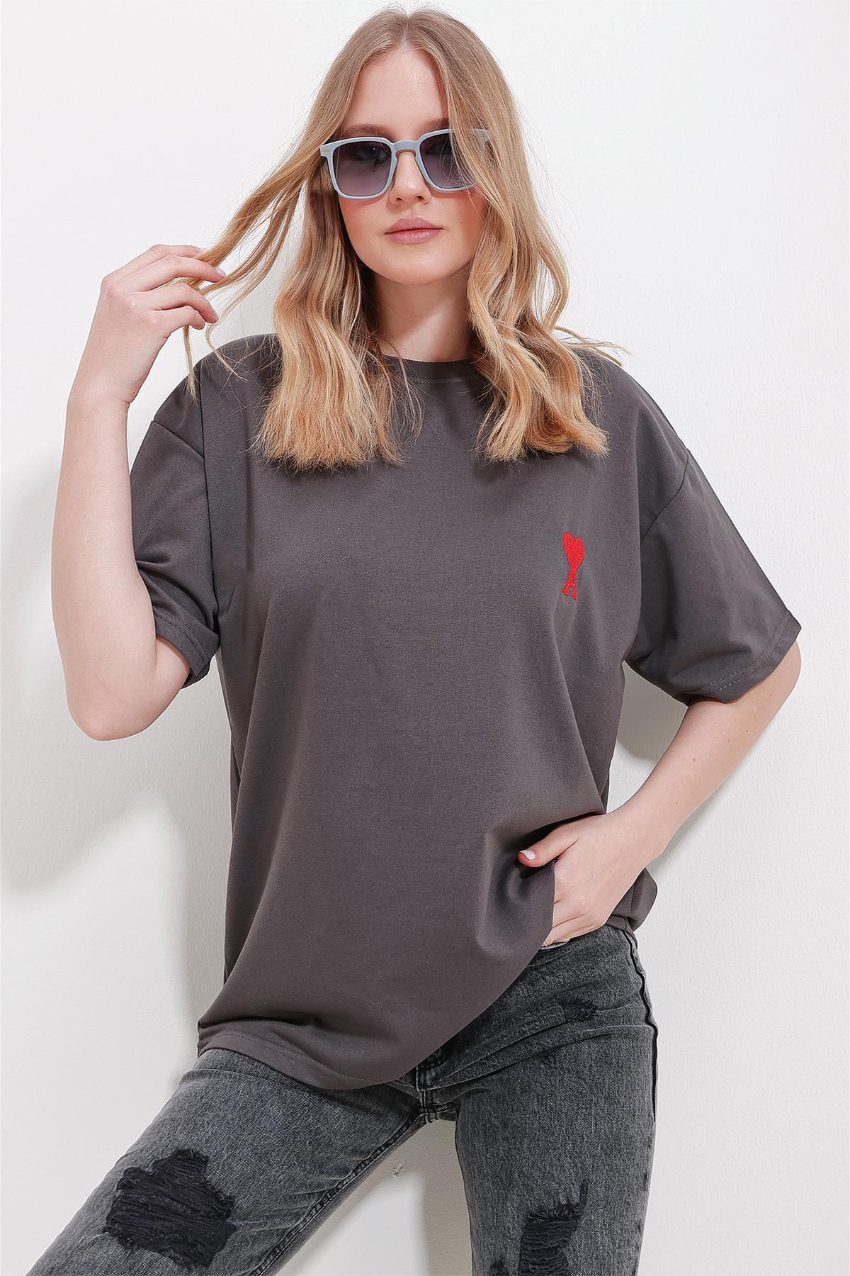 Grey Crew Neck Embroidered Oversized T-Shirt, , large image number 3
