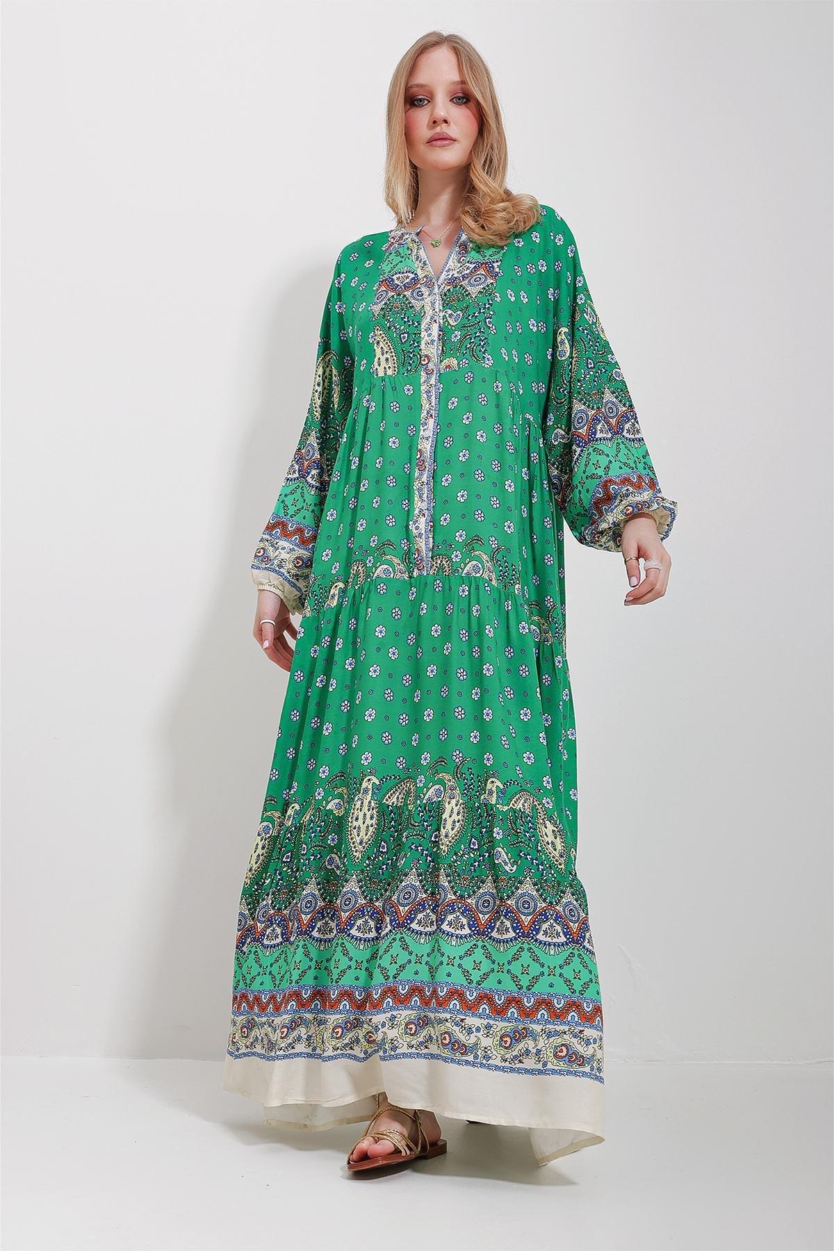 Green Ethnic Print Maxi Dress, , large image number 4