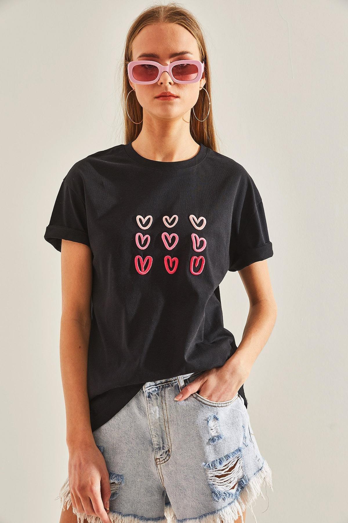 Black Heart Printed T-Shirt, , large image number 3