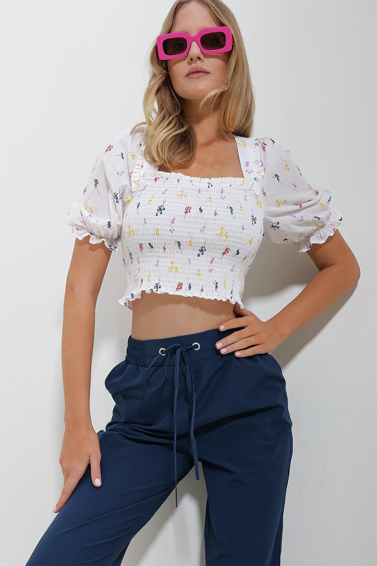 Square Neck Floral Blouse, , large image number 3