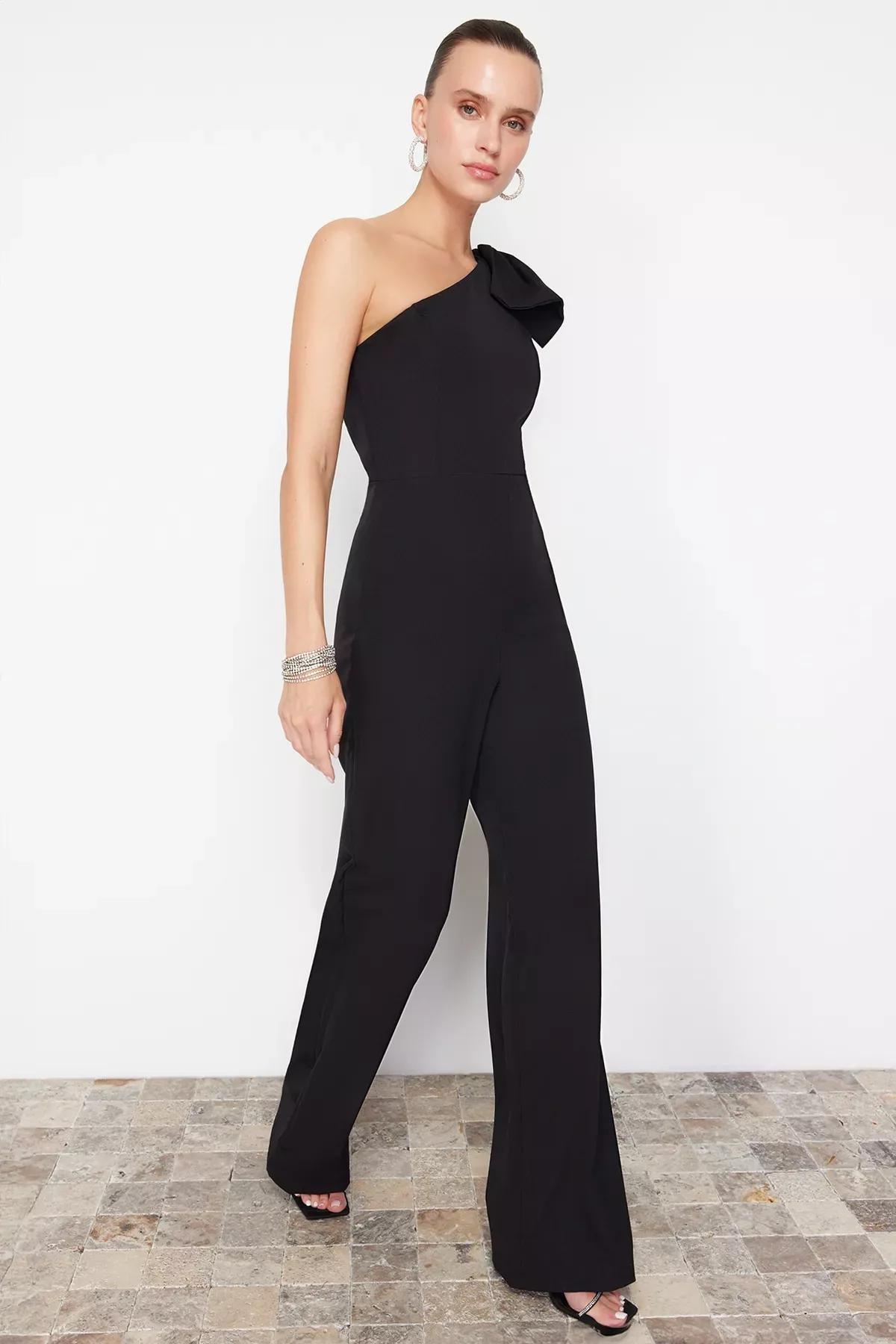 Black Detailed Single Sleeve Woven Jumpsuit, BLACK, medium