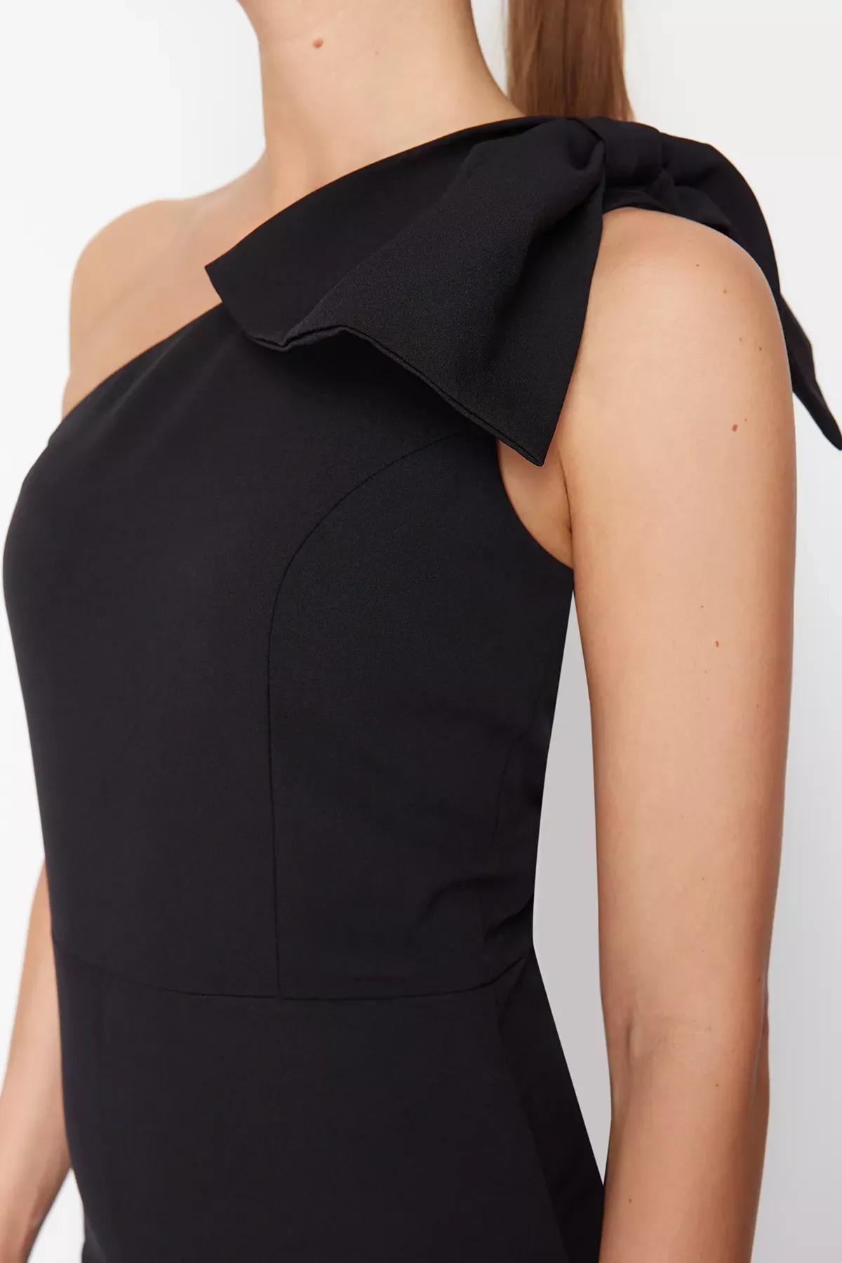 Black Detailed Single Sleeve Woven Jumpsuit, BLACK, large image number 4