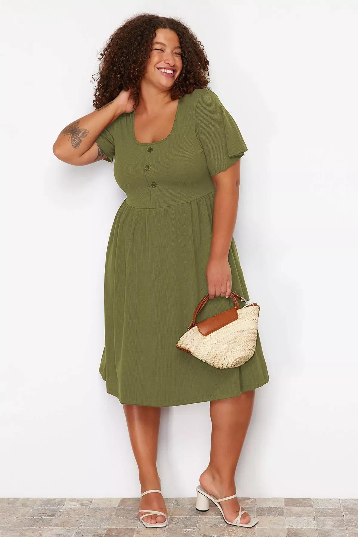 Green Pleated Midi Knit Dress, Green, large image number 2