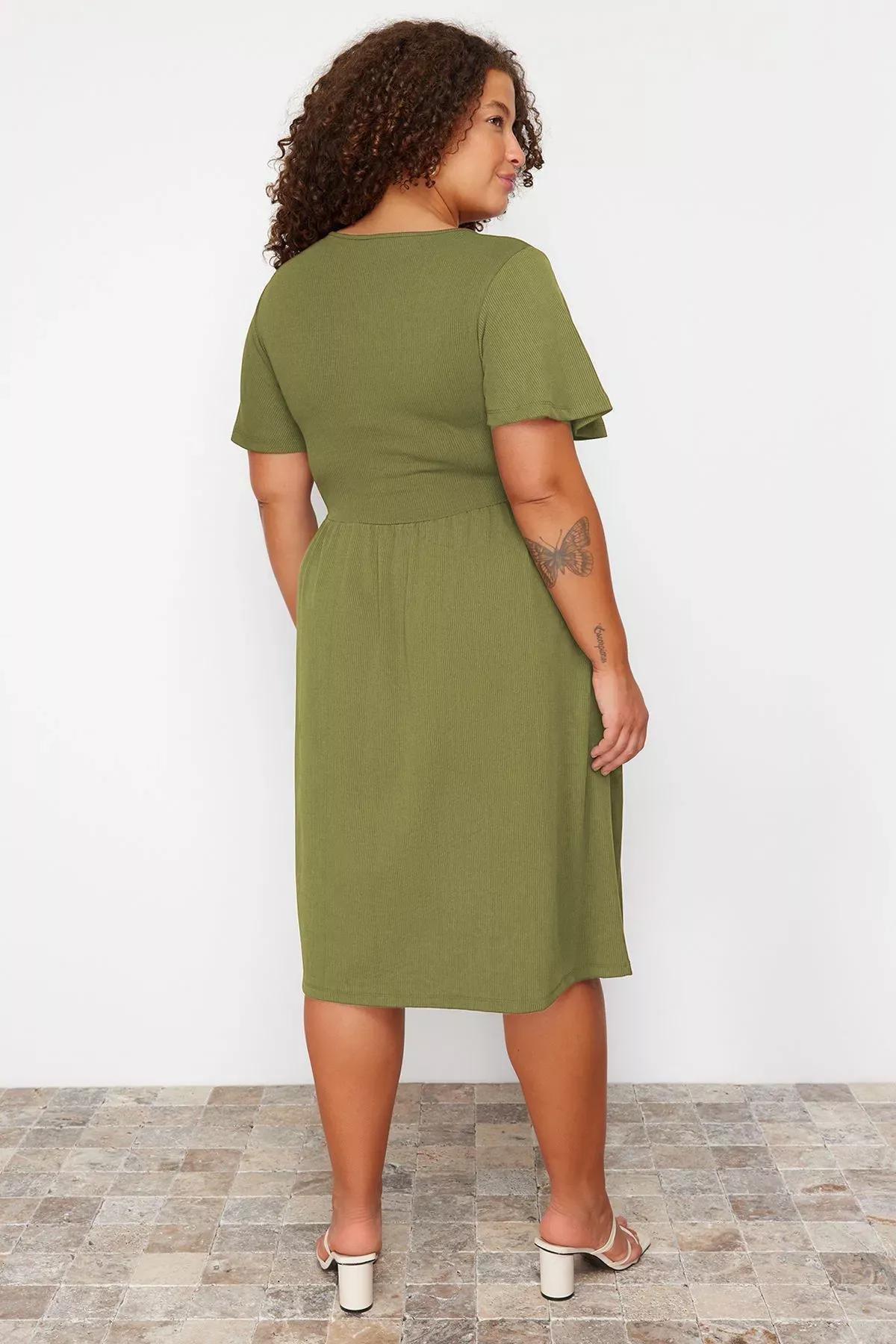 Green Pleated Midi Knit Dress, Green, large image number 3
