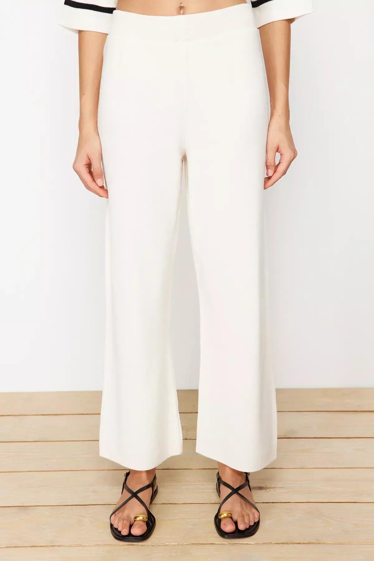 طقم متناسق مُحاك من تيشيرت مخطط، كريمي, Ecru, large image number 2