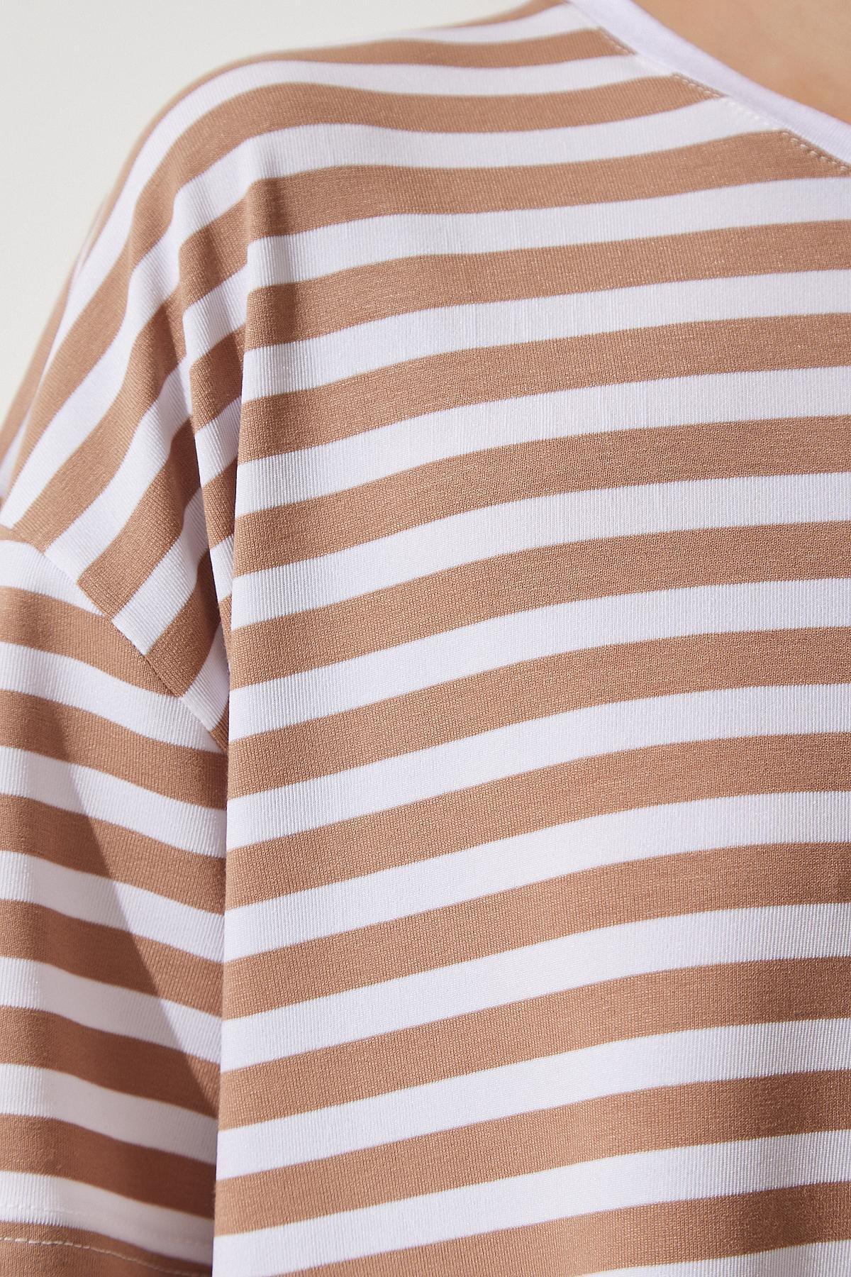 Biscuit Crew Neck Striped Oversize Knitted T-Shirt, , large image number 4
