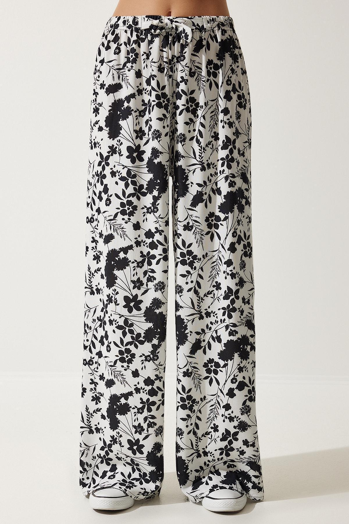 White Patterned Flowy Trousers, , large image number 3