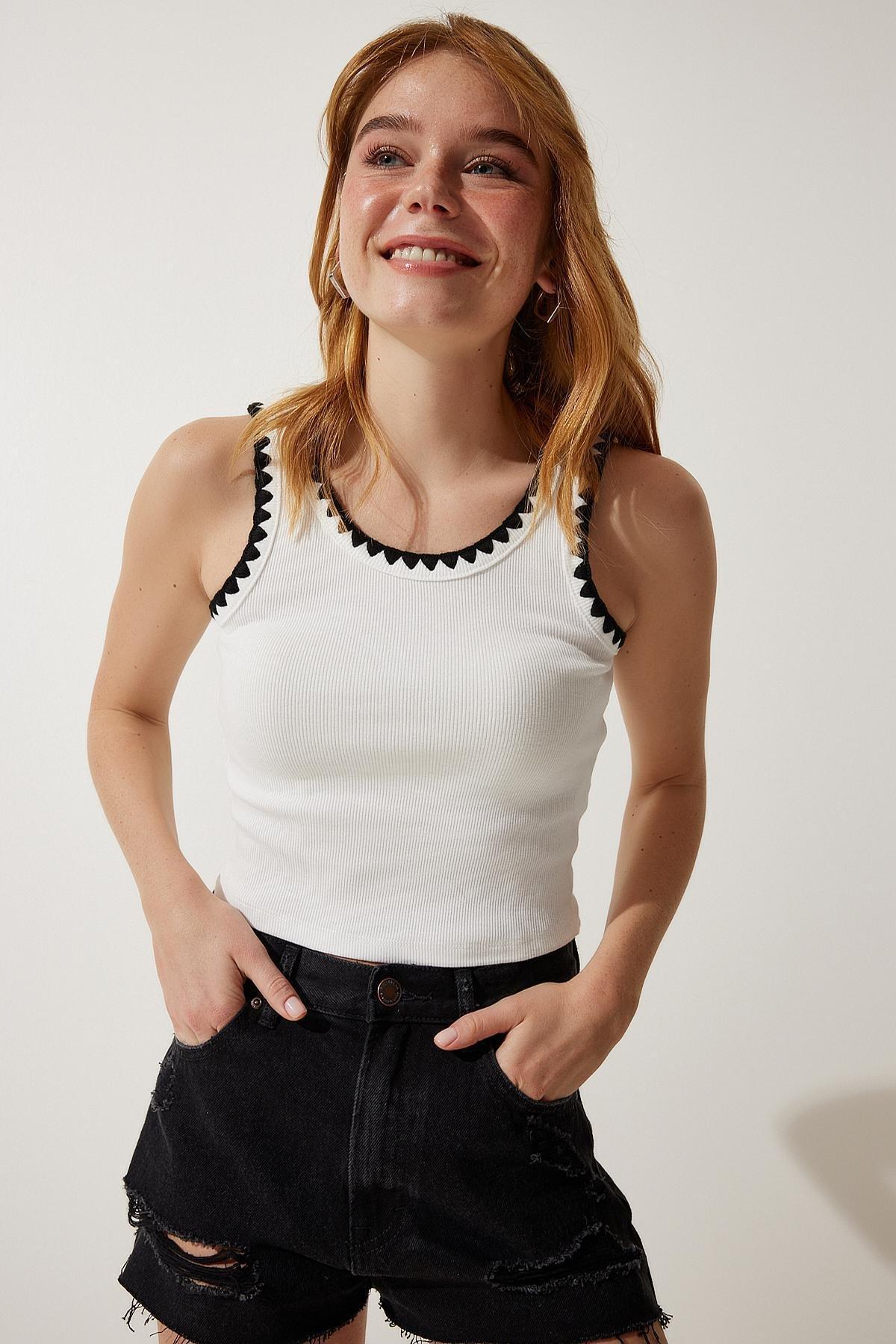 White Plain Crop Shirt, , large image number 4