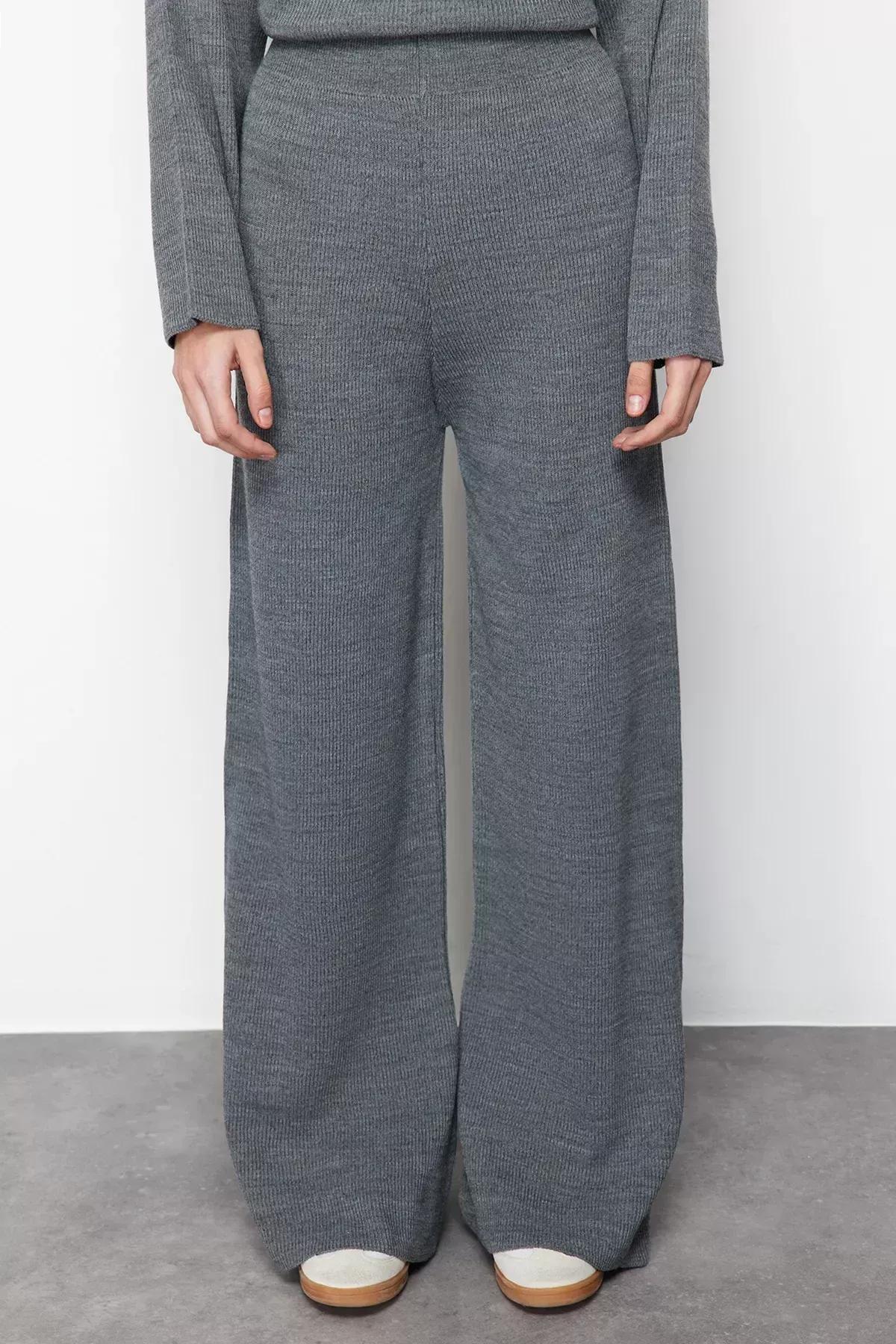Grey Comfortable Cut Knitwear Co-Ord Set, C101_5662, large image number 3