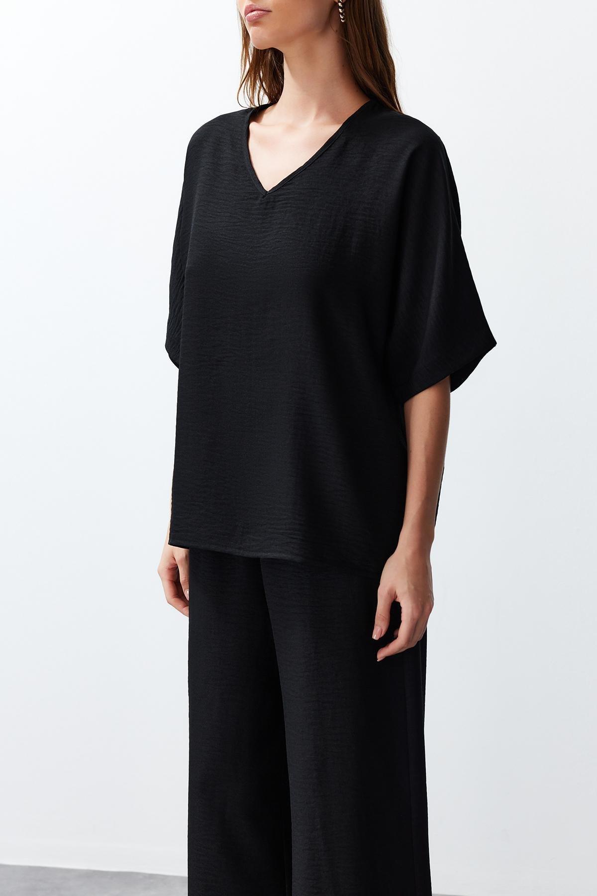 Black V-Neck Woven Co-Ord Set, , large image number 2