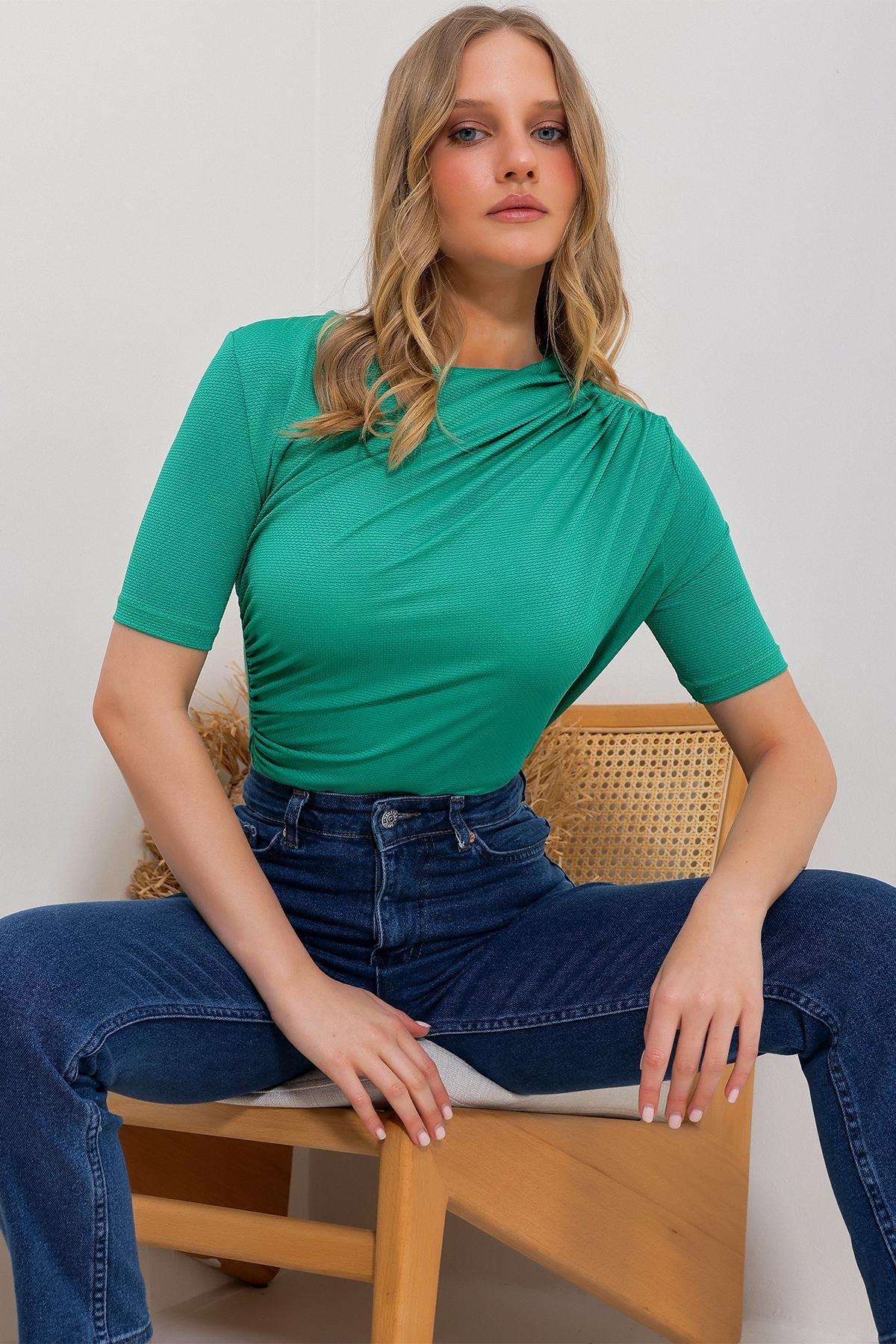 Green Basic Shirt, Green, large image number 2