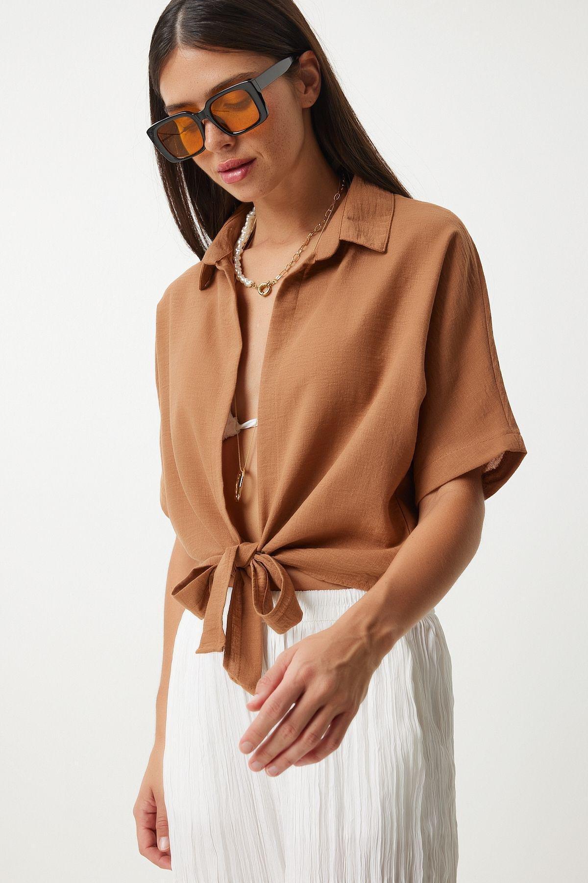 Camel Textured Cropped Blouse, , large image number 2