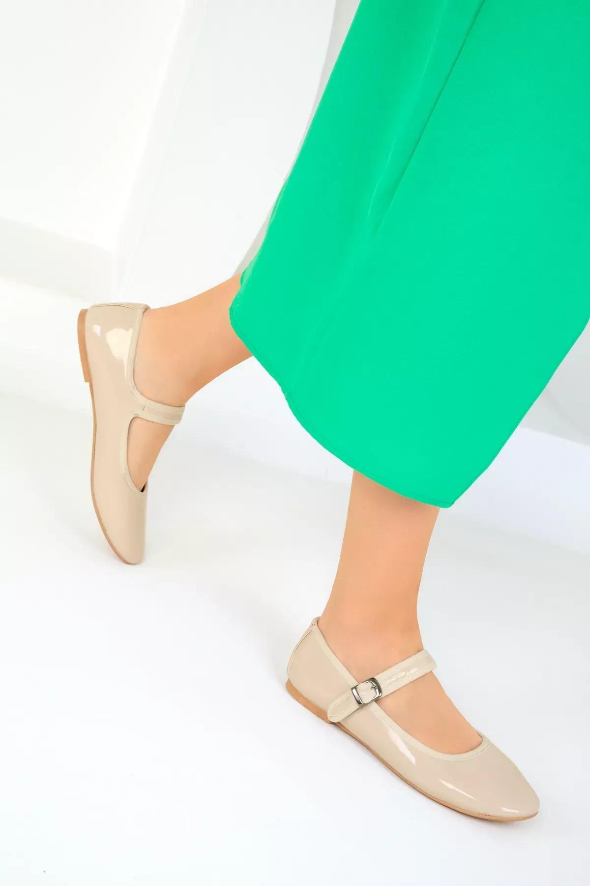 Beige Patent Leather Ballerinas, , large image number 2