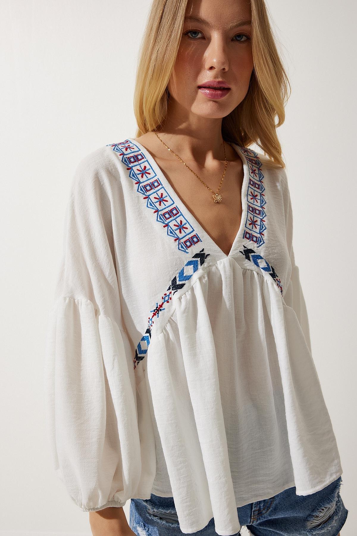 Ecru Embroidered Blouse, , large image number 1