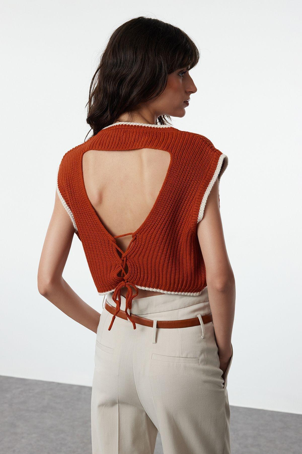 Red Plain Cropped Sweater, C101_569, large image number 4