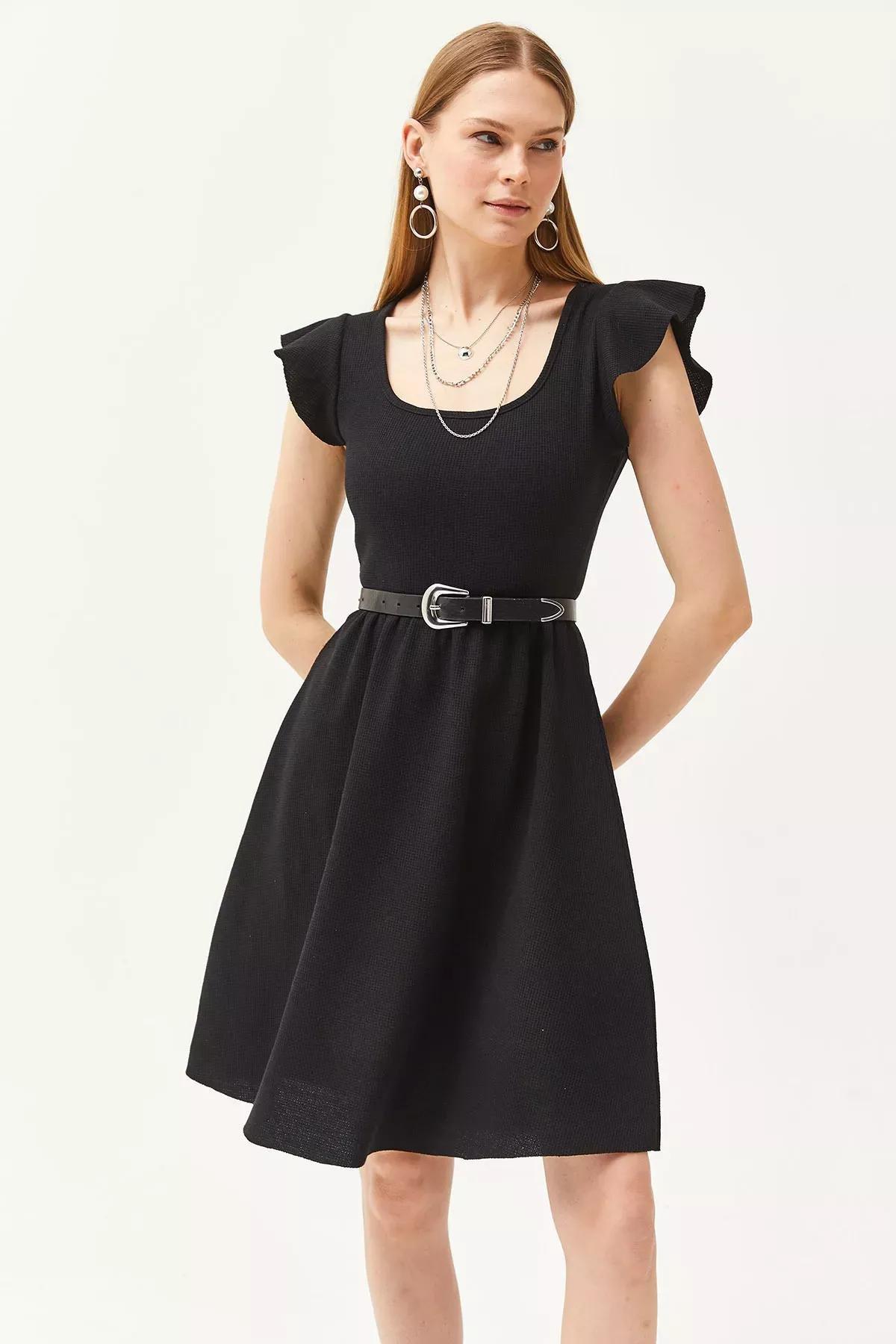 Black U-Neck Flared Dress, , large image number 3