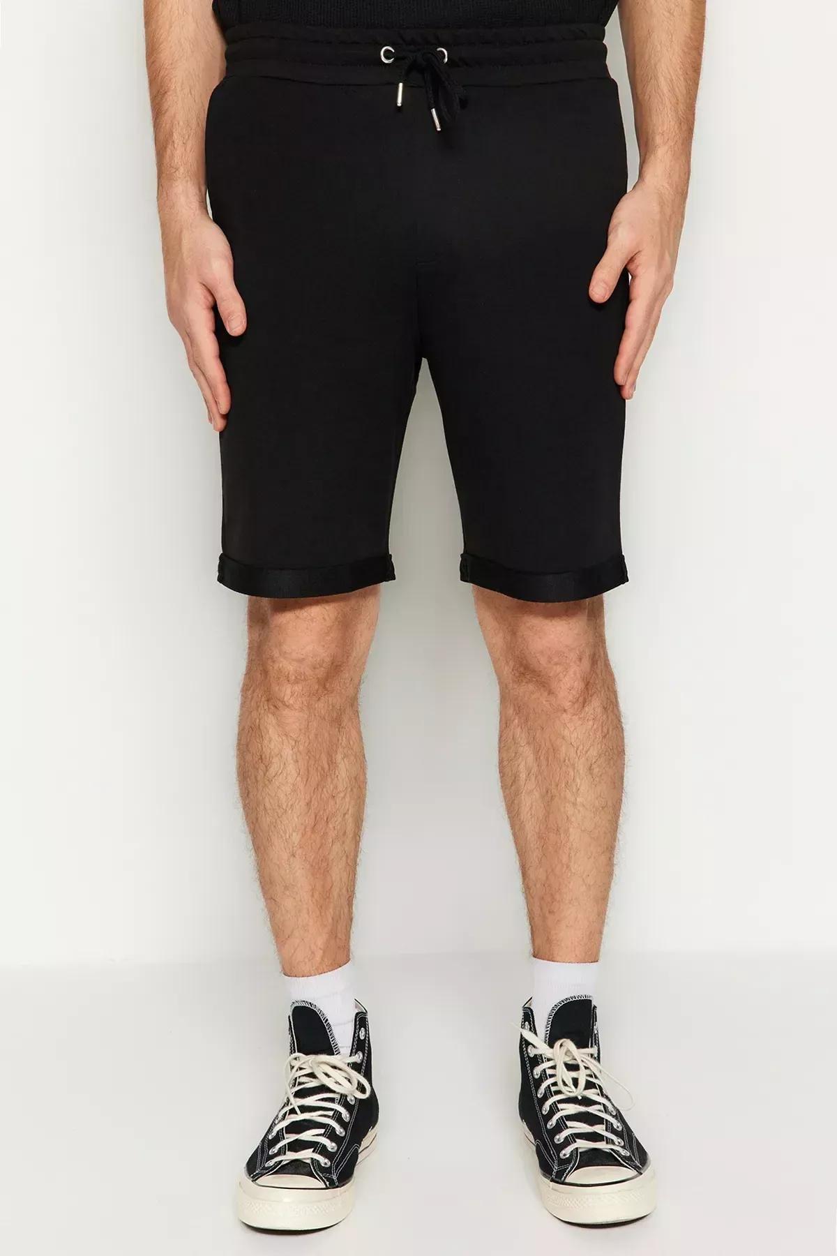 شورت بخصر متوسط الارتفاع، أسود, Black, large image number 4