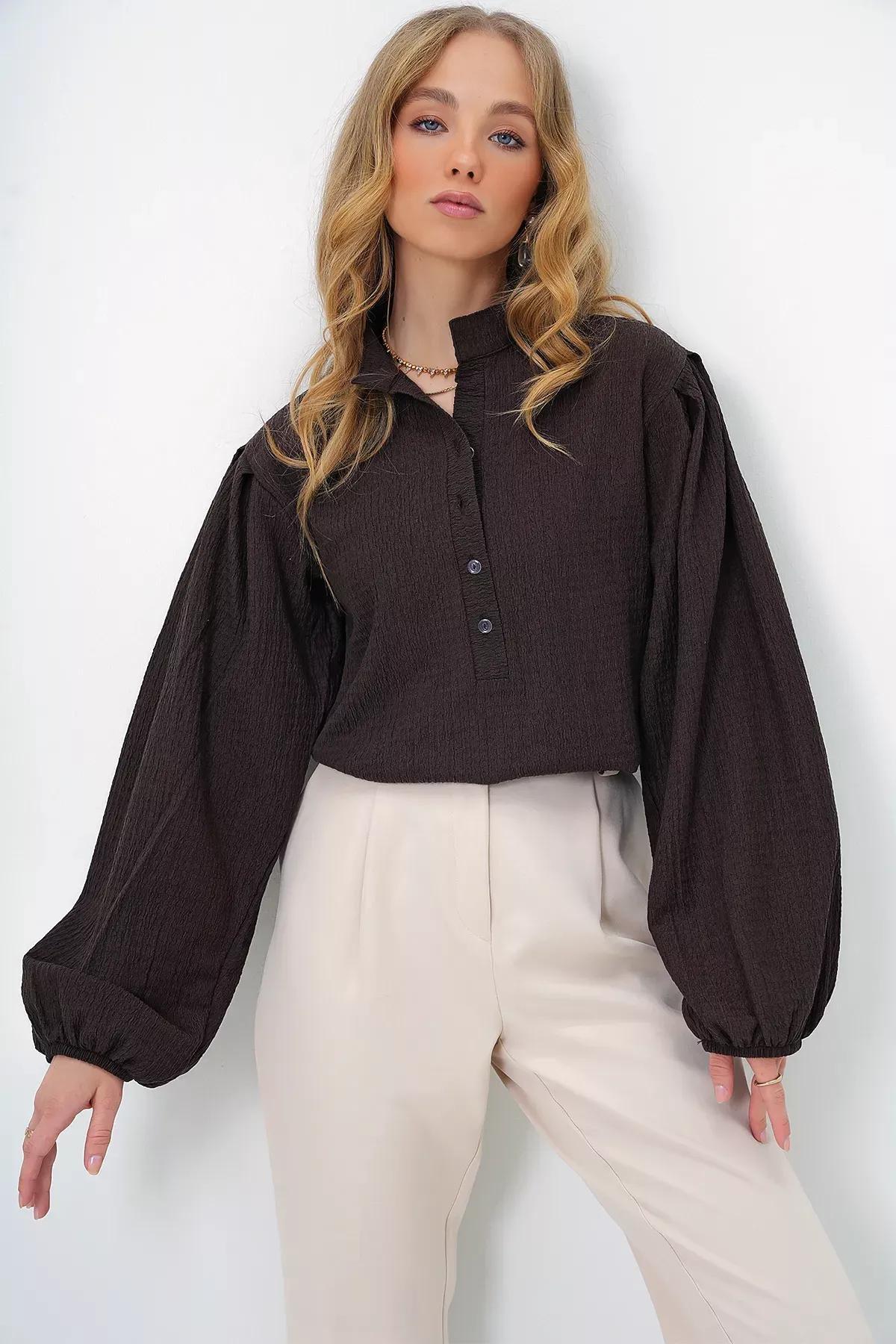 Green Princess Sleeve Blouse, Brown, large image number 0